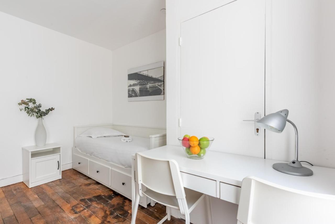פריז Appartement Magenta Quest מראה חיצוני תמונה